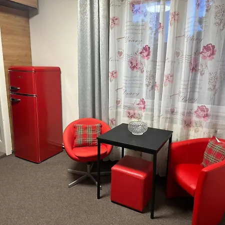 Aparthotel Lora